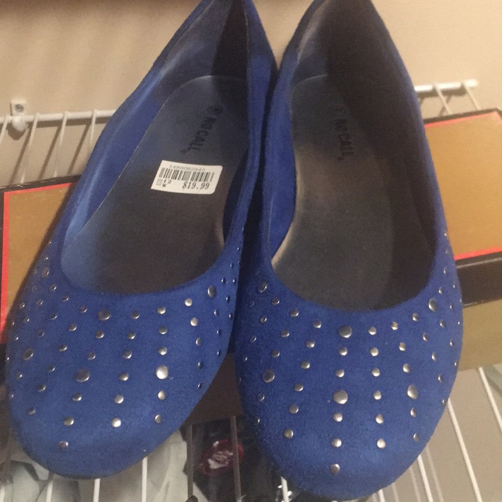 NWT blue shoes with silver studs